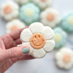 Happy Daisy Bath Bomb